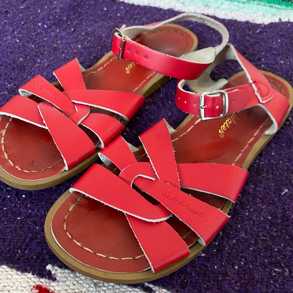 Salt Water Sandals size 7